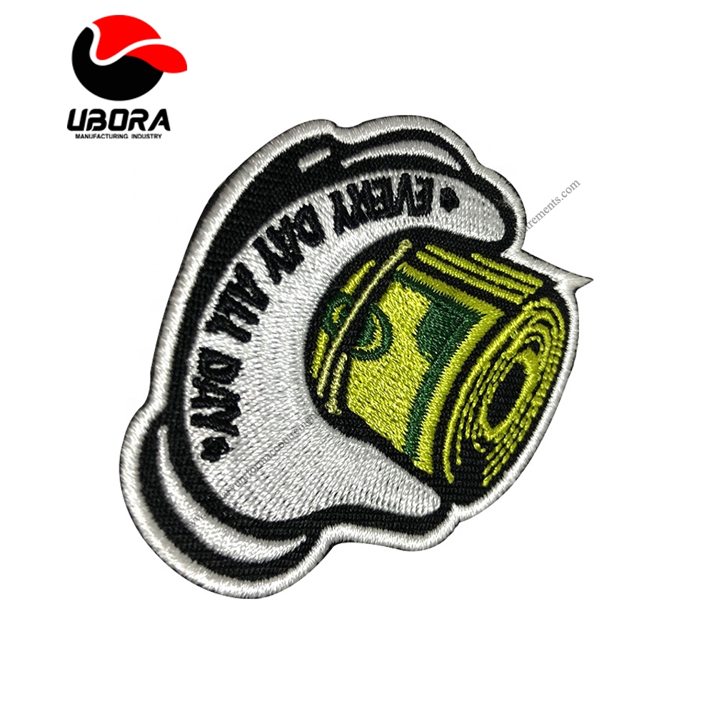 Logo 100% Machine emoticon Embroidery Patches and Badges with Iron on patches Applique